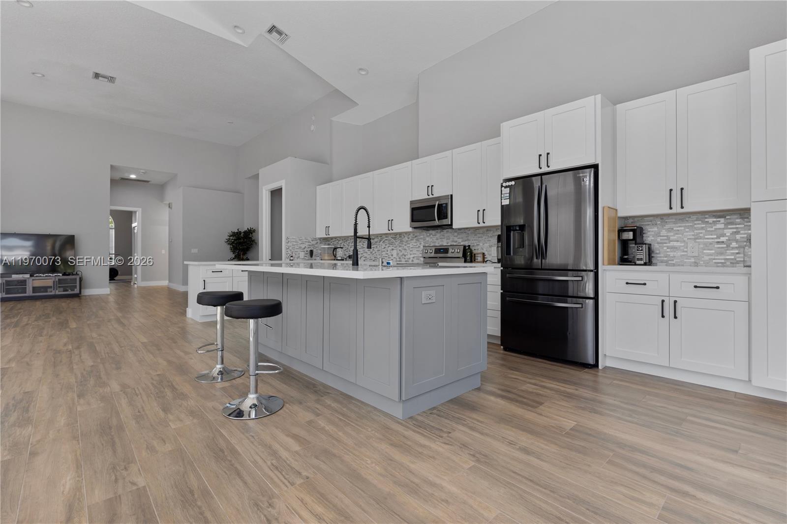 CARRIAGE HOMES - Residential