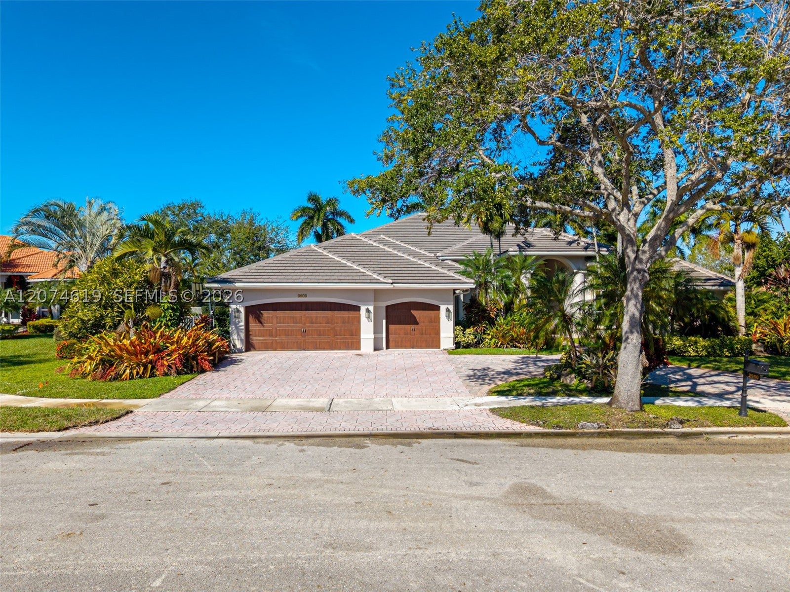 2950 Medinah, Weston FL 33332