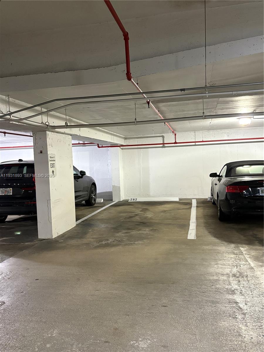 BILTMORE II CONDO - Residential