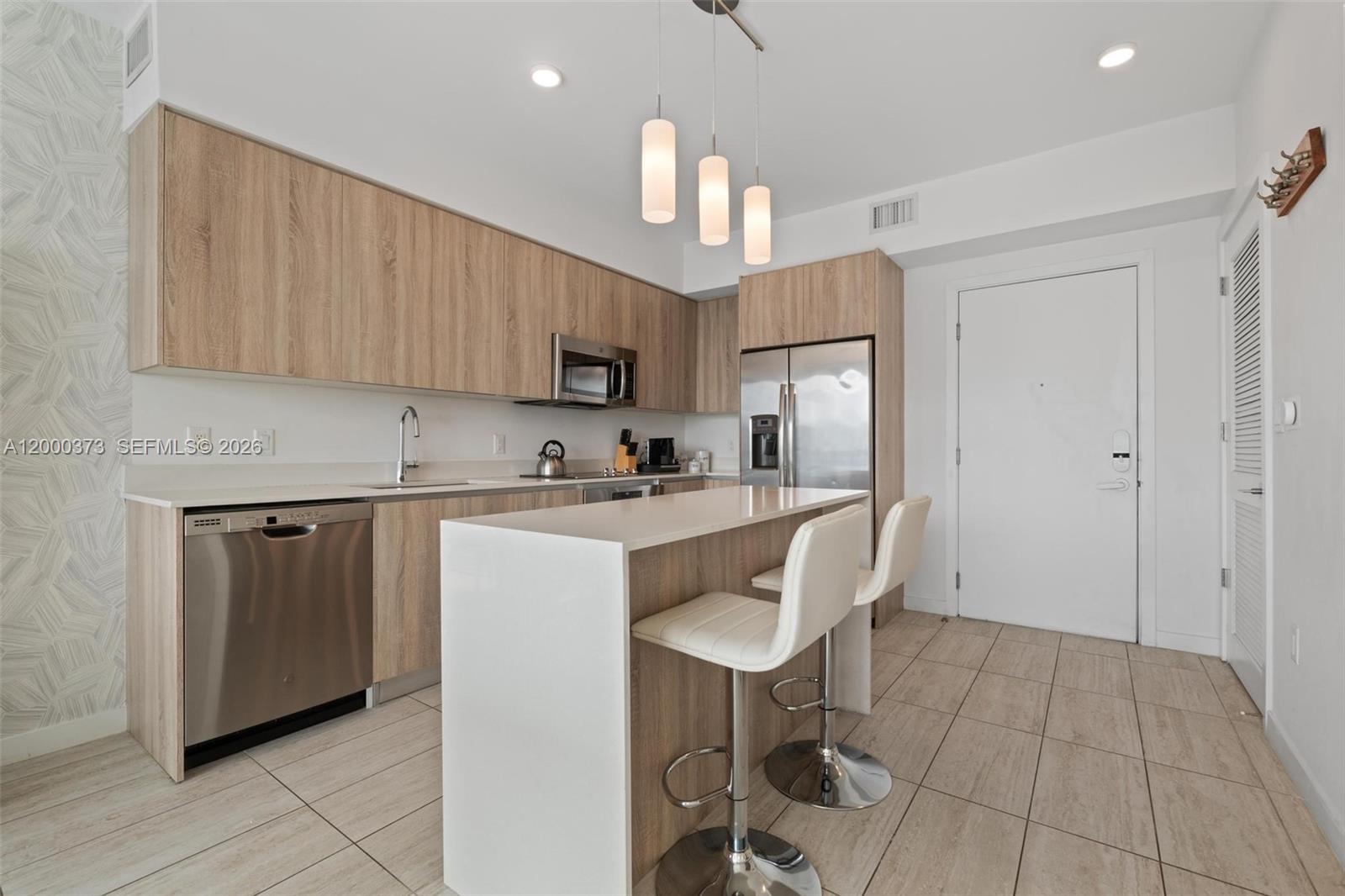 3900 Biscayne Blvd S-418