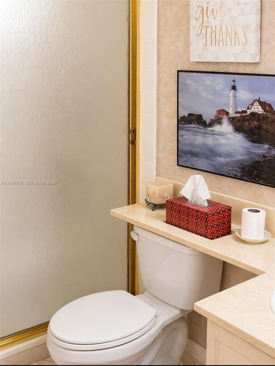 LADO DEL RIO CONDO - Residential