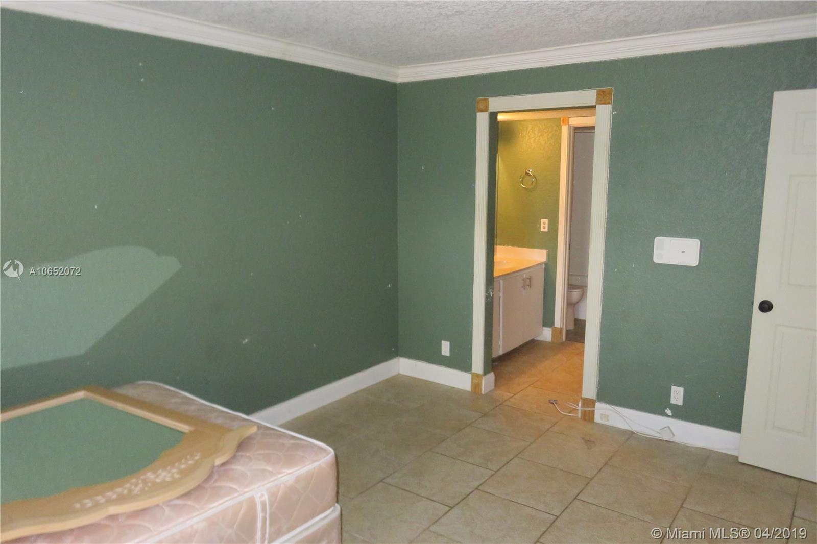 CYPRESS AT WOODMONT 3 COND - Residential Lease