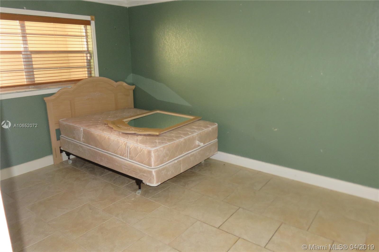 CYPRESS AT WOODMONT 3 COND - Residential Lease