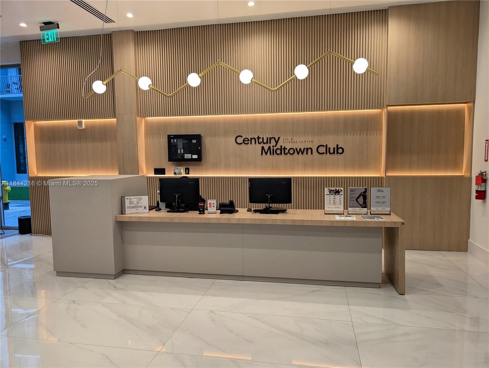 MIDTOWN AT DORAL - Residential