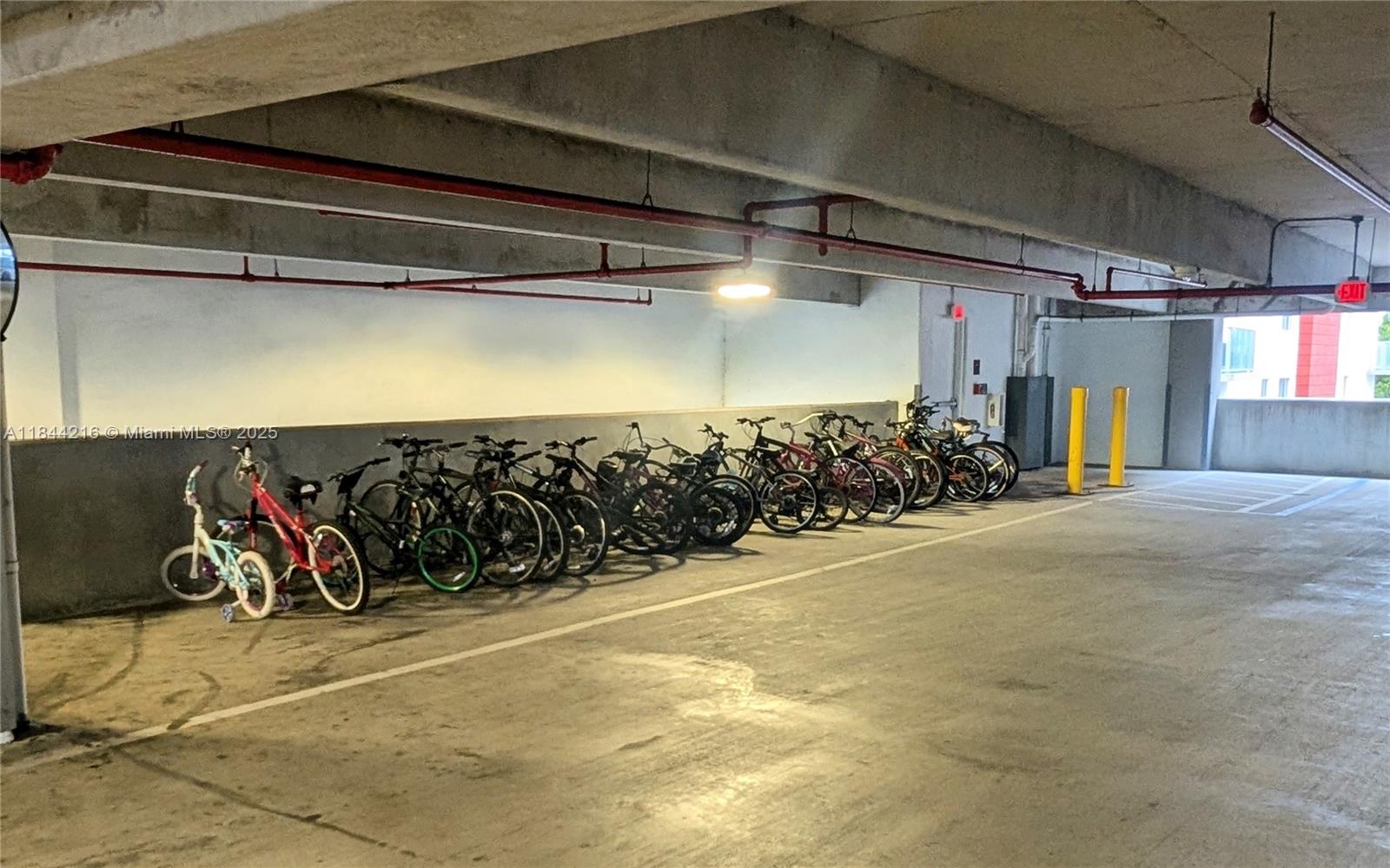 MIDTOWN AT DORAL - Residential