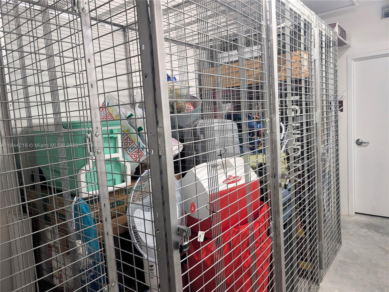 MIDTOWN AT DORAL - Residential