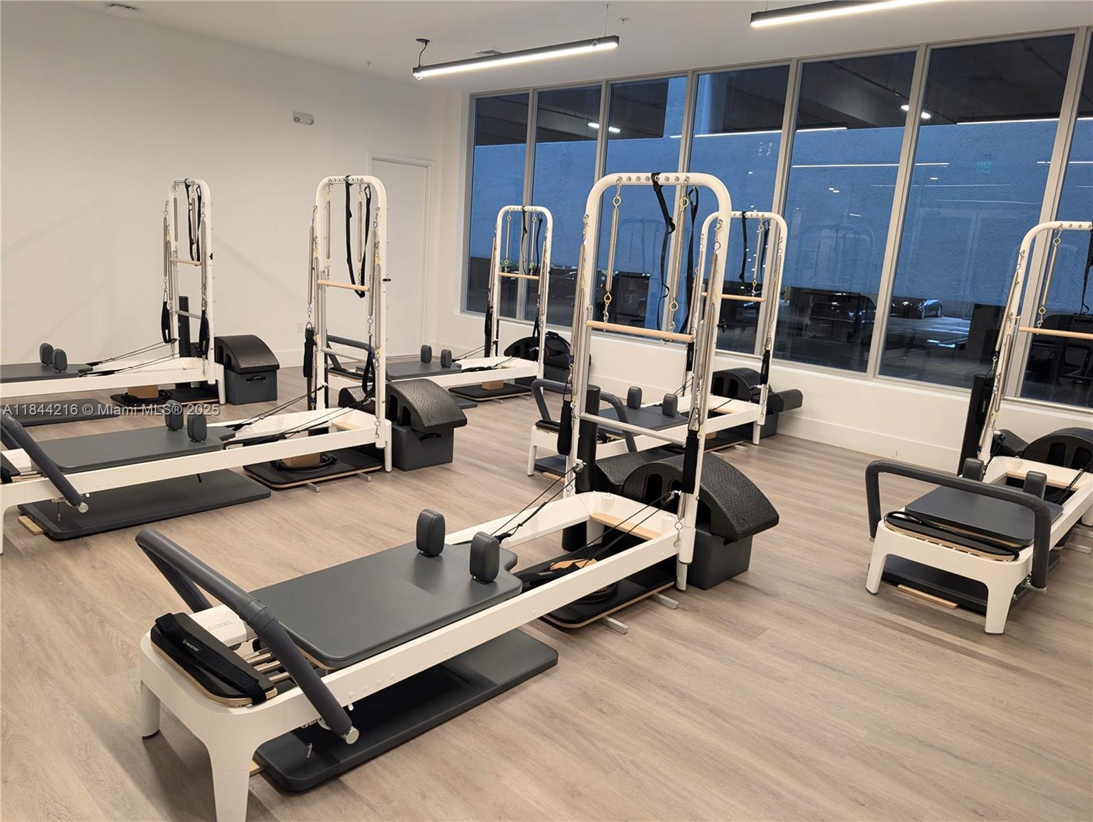 MIDTOWN AT DORAL - Residential