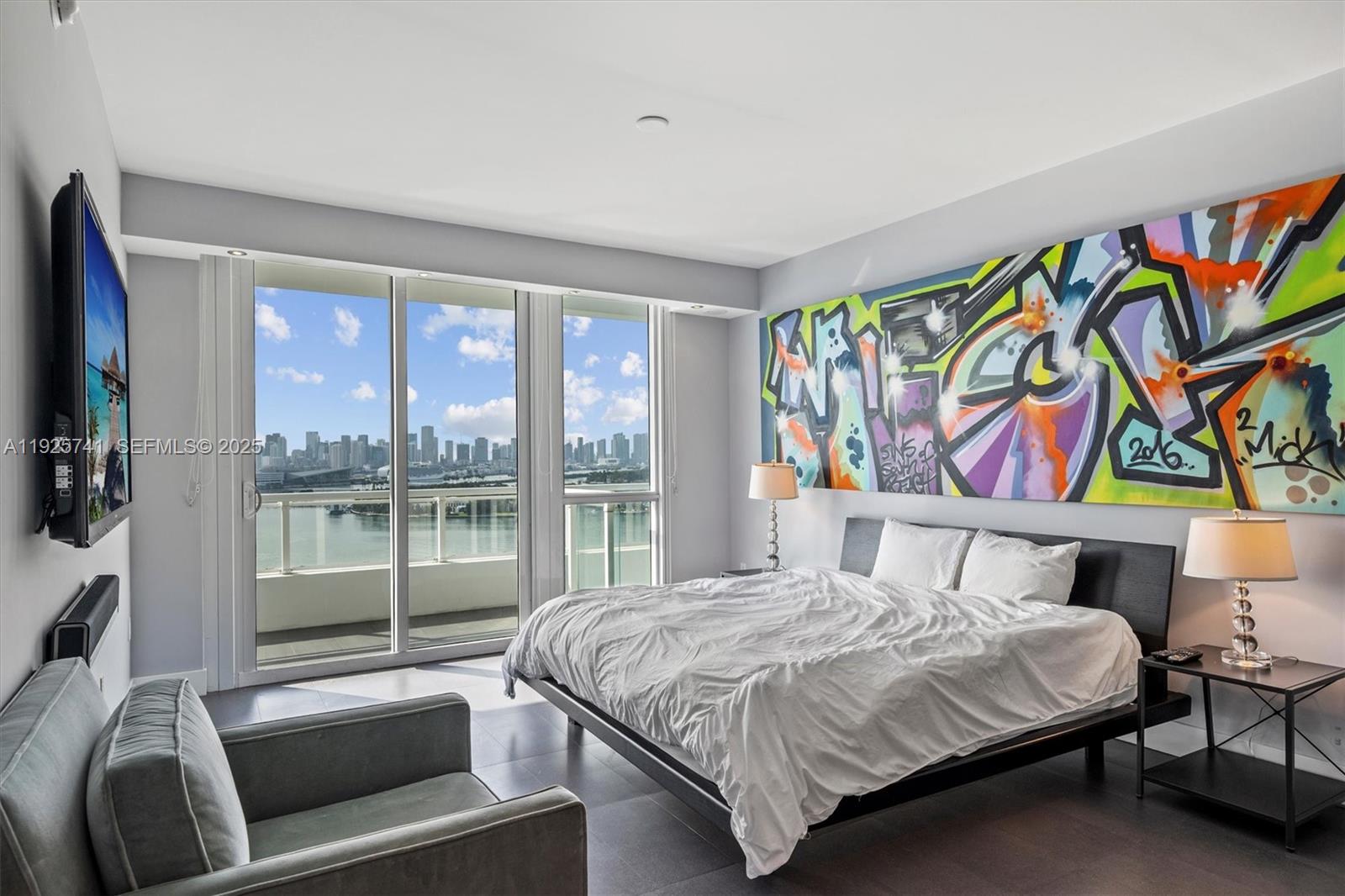 THE BENTLEY BAY CONDO - Residential