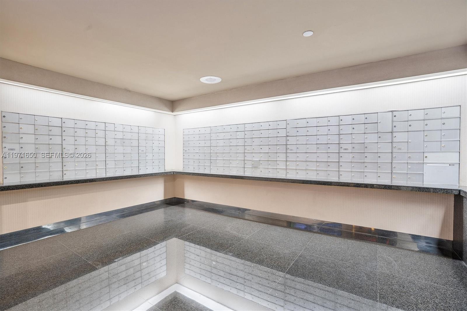 TERRACES NORTH TURNBERRY - Residential