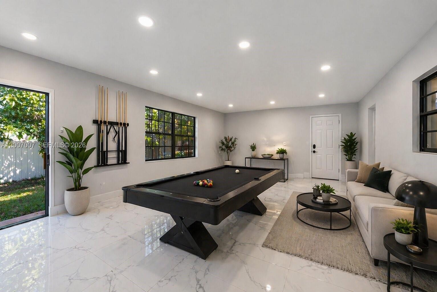 PRINCETONIAN WEST - Residential