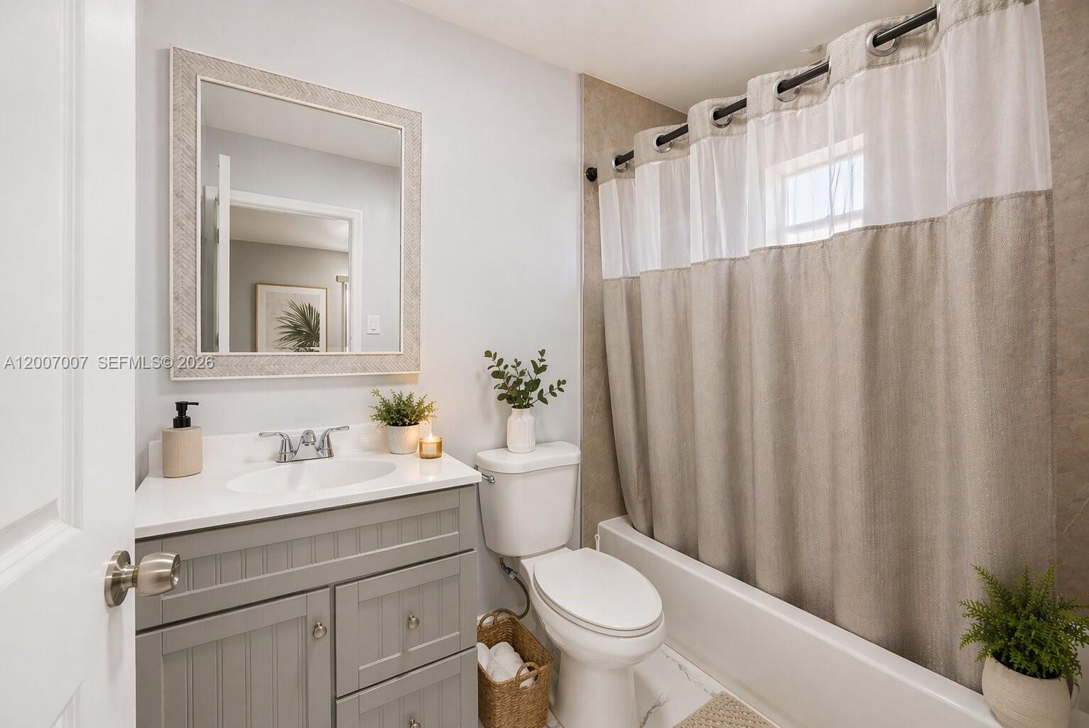 PRINCETONIAN WEST - Residential