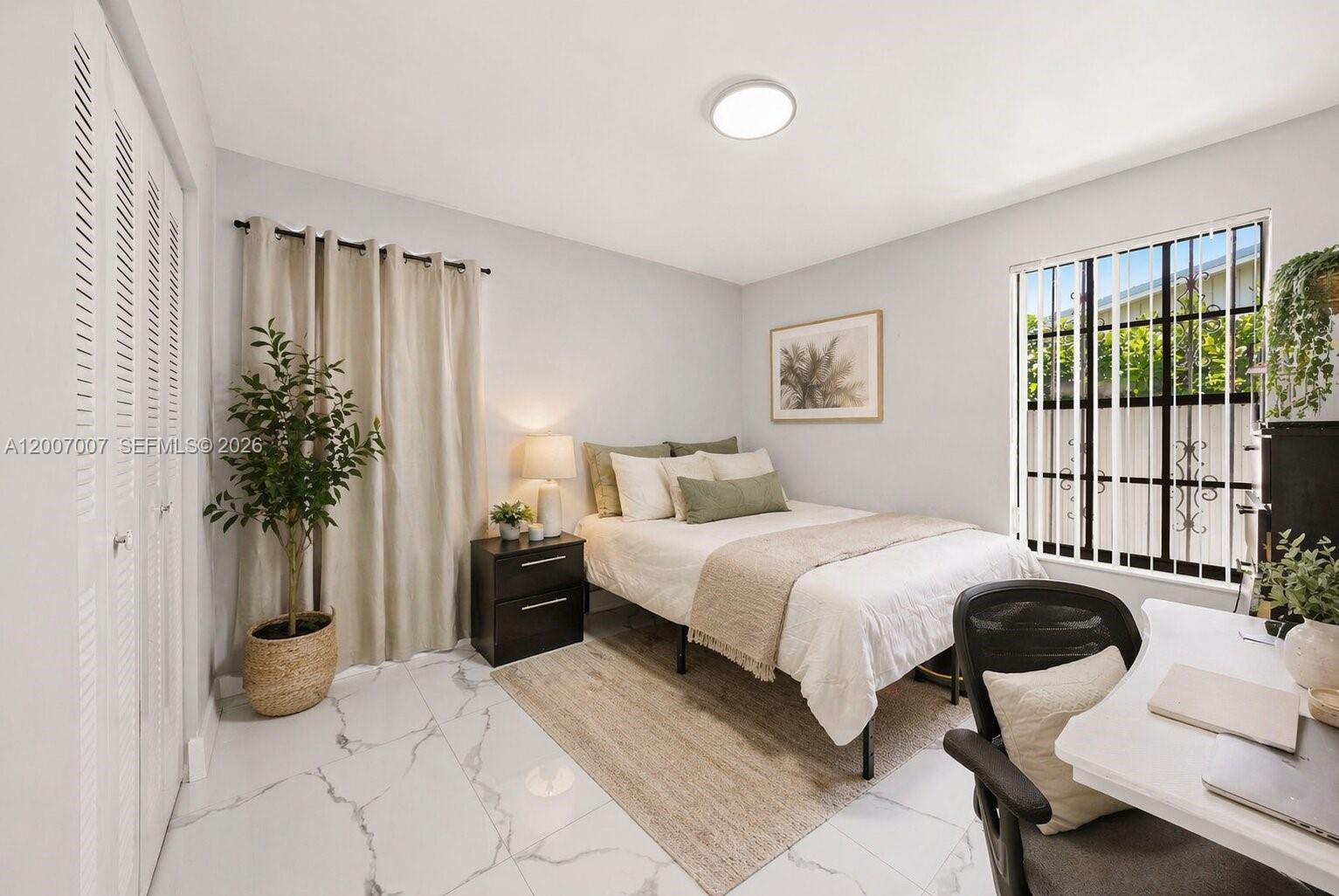 PRINCETONIAN WEST - Residential