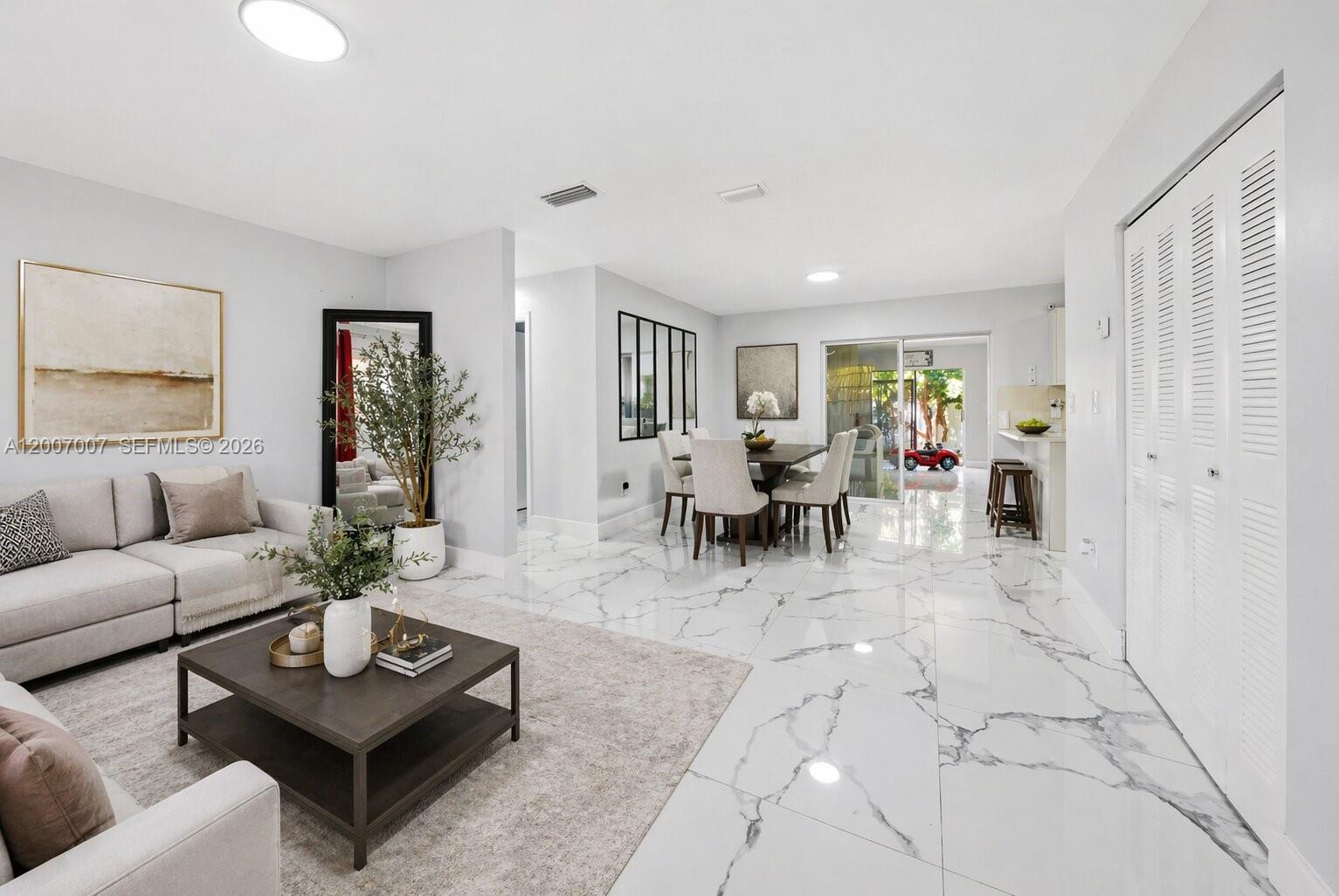 PRINCETONIAN WEST - Residential