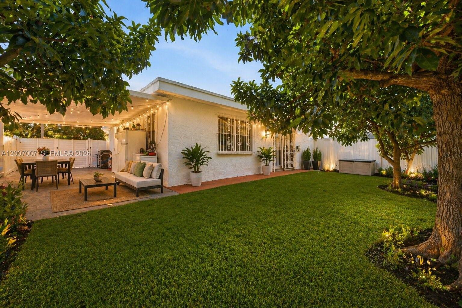 PRINCETONIAN WEST - Residential