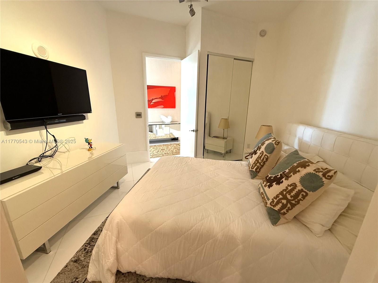 TDR TOWER III CONDO - Residential Lease