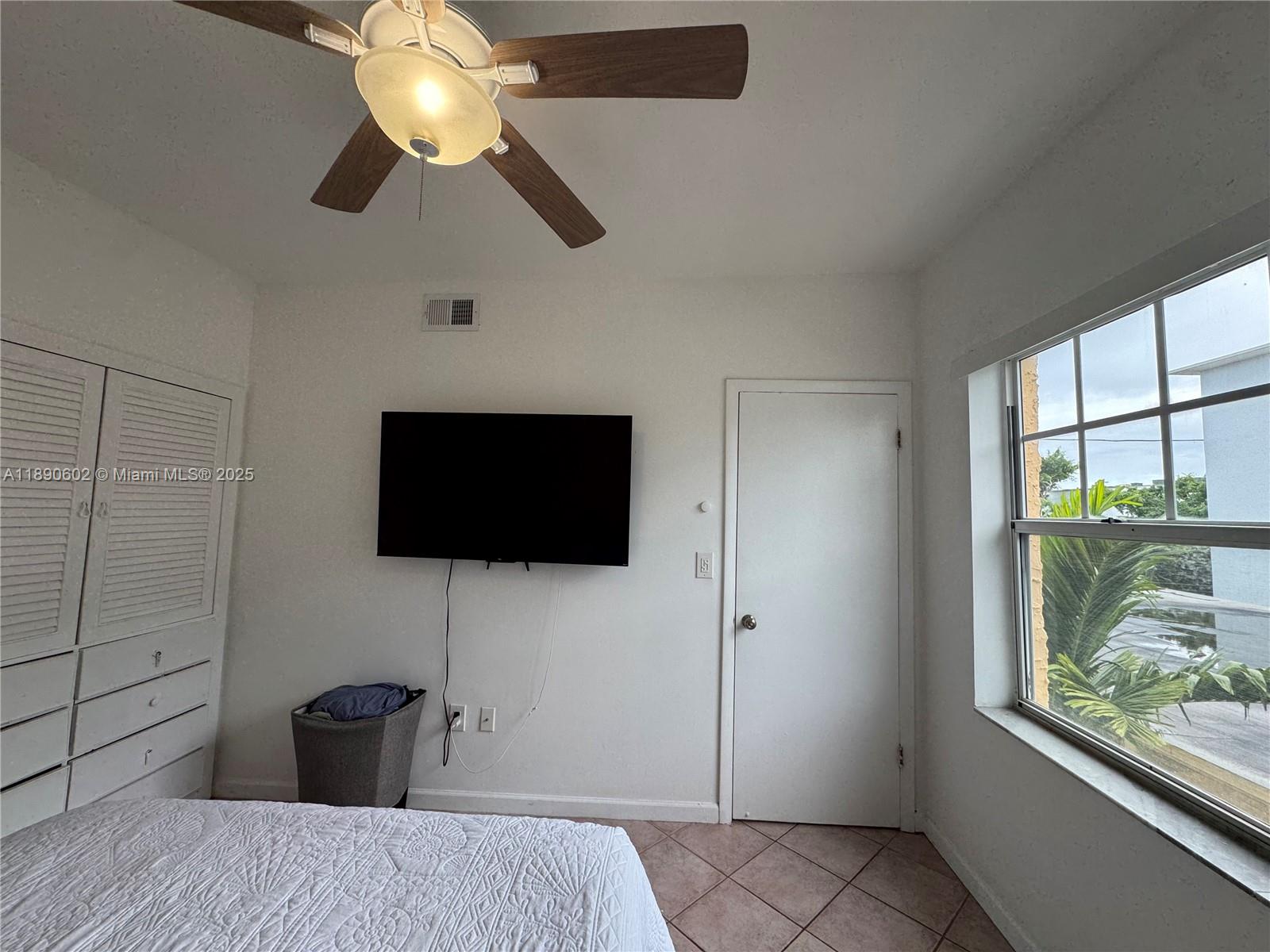 THE ROOSEVELT CONDO - Residential
