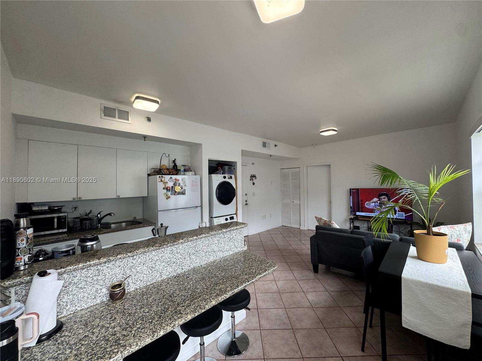 THE ROOSEVELT CONDO - Residential