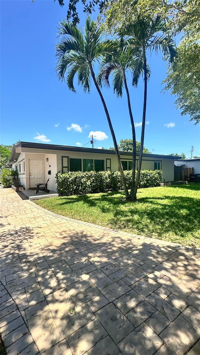 9491 Sw 54th St, Miami, Broward County, Florida - 3 Bedrooms  
2 Bathrooms - 
