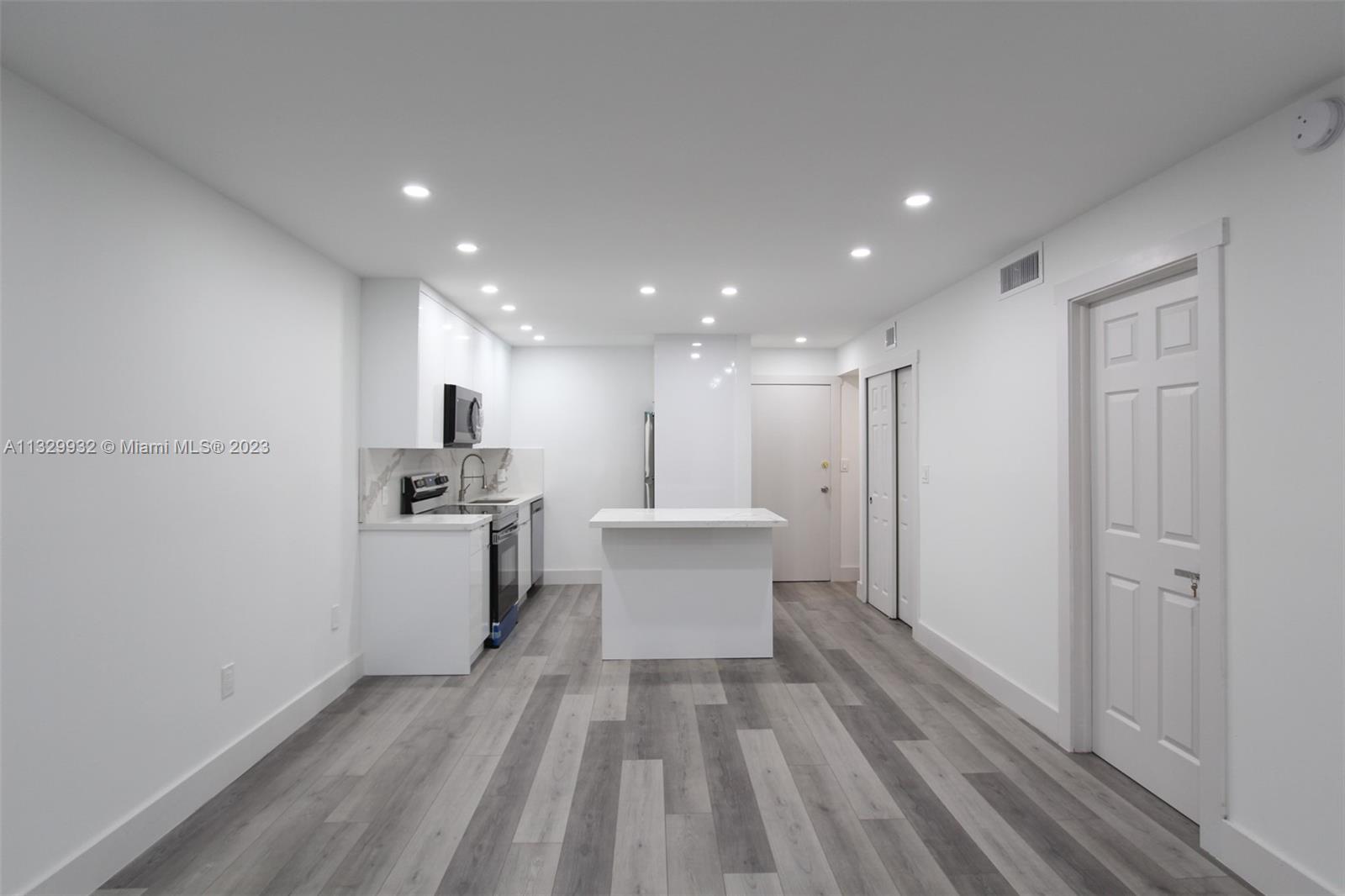 BAY VISTA CONDO - Residential Lease