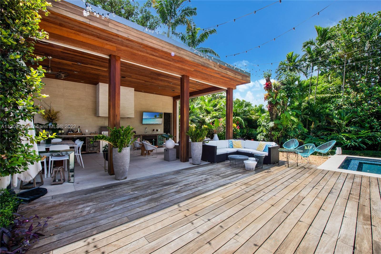 BAY HEIGHTS - Residential