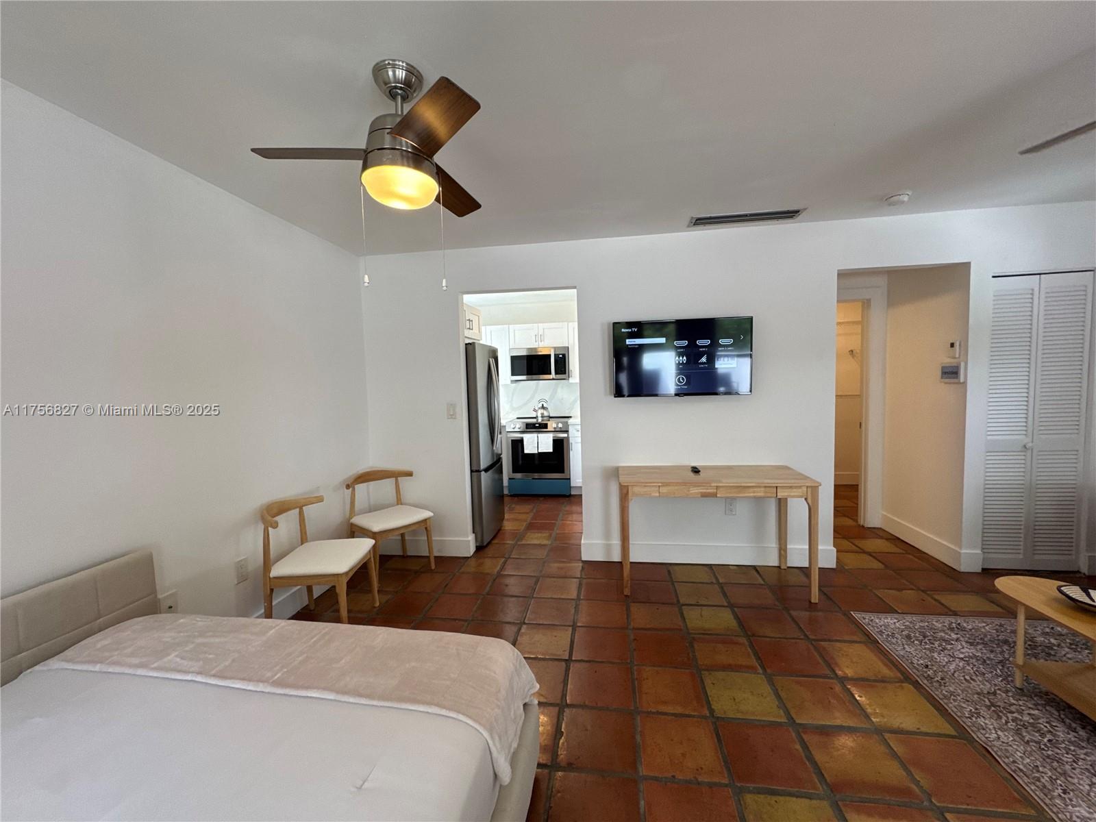 PENT HOMESTEAD - Residential Lease