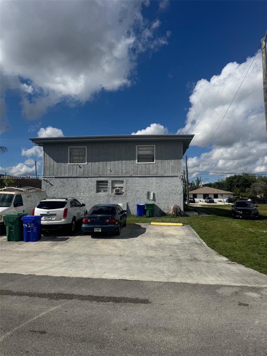 1410 SW 44th Ave 1-5