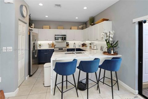 Tiny photo for 500 SE 32nd Ave, Homestead, FL 33033 (MLS # A12007280)