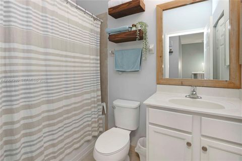 Tiny photo for 500 SE 32nd Ave, Homestead, FL 33033 (MLS # A12007280)