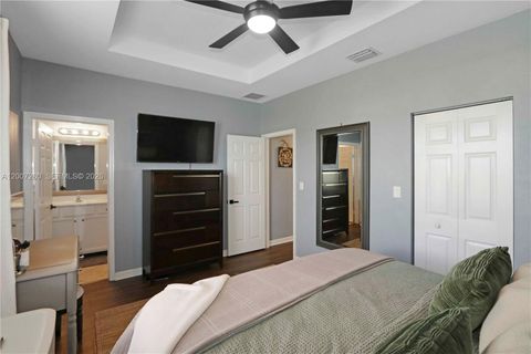 Tiny photo for 500 SE 32nd Ave, Homestead, FL 33033 (MLS # A12007280)