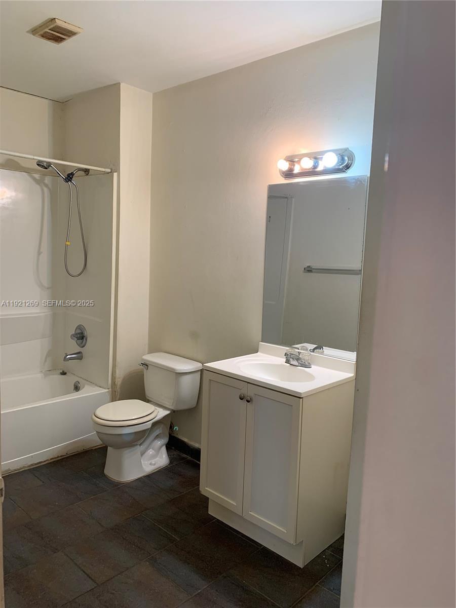 2171 SW 80th Ter 2171