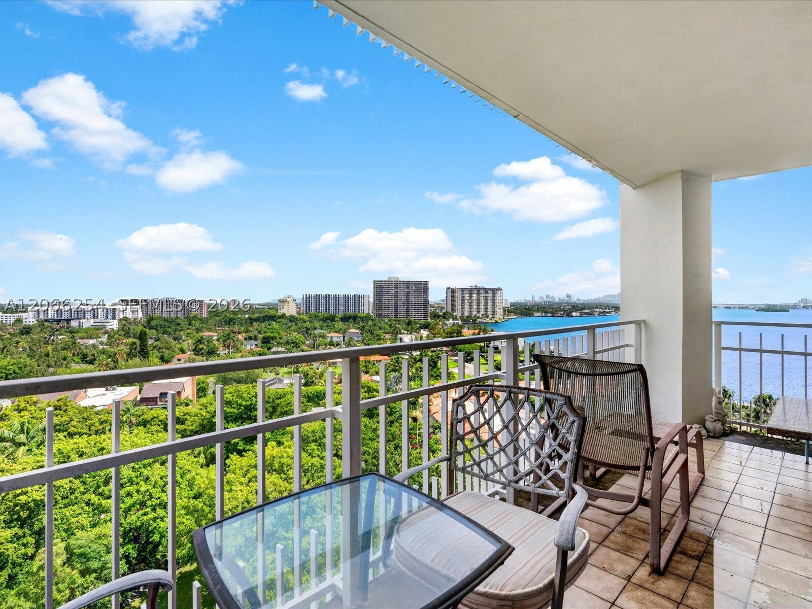 4000 Towerside Ter 1407