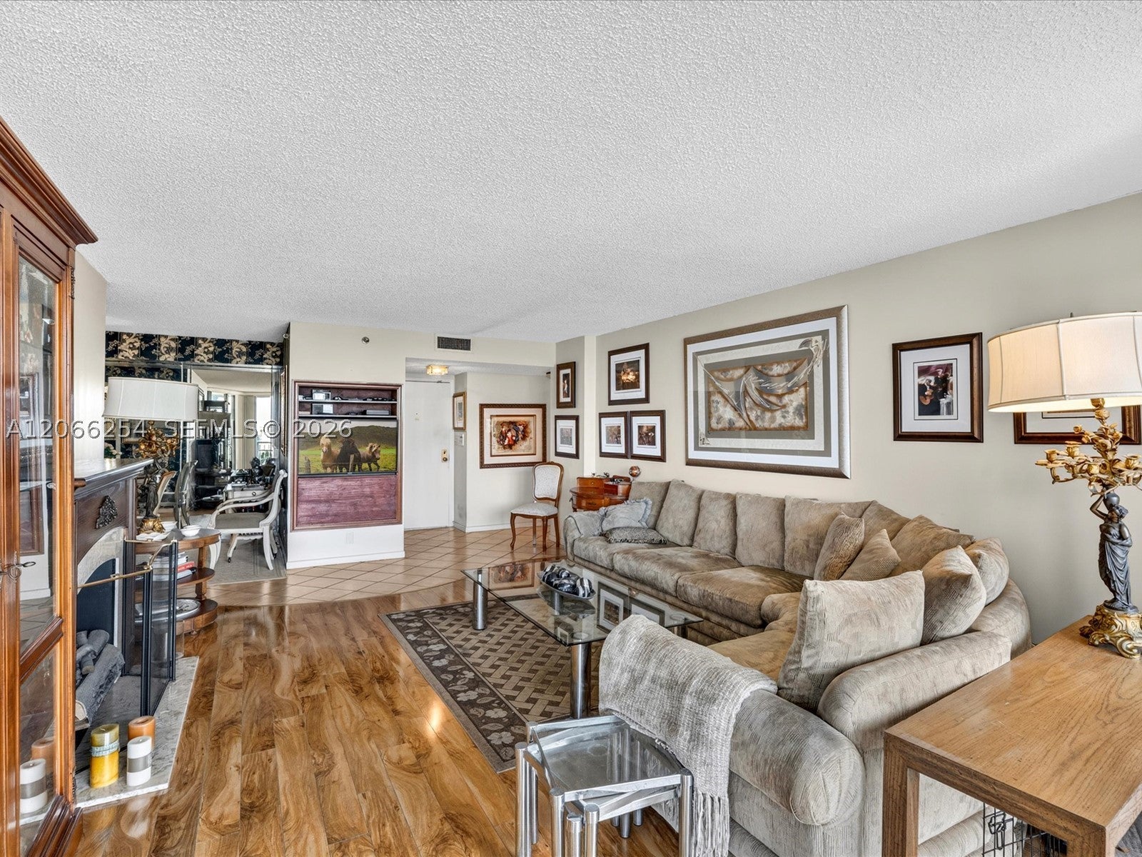 4000 Towerside Ter 1407
