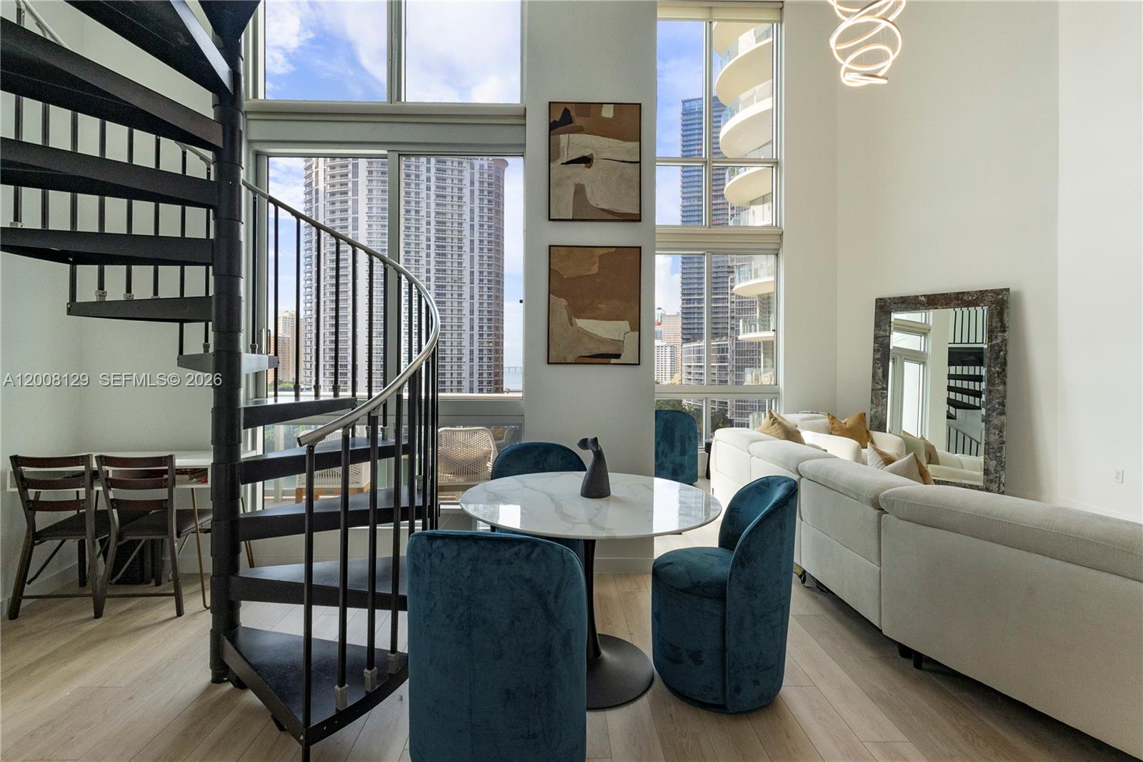 300 S Biscayne Blvd L-1014