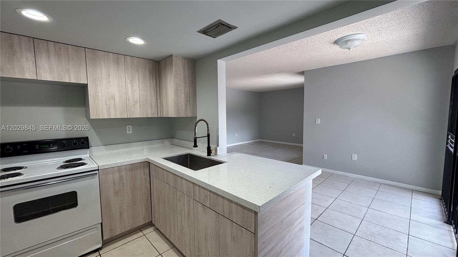 CARIBBEAN SPRINGS VILLAGE - Residential
