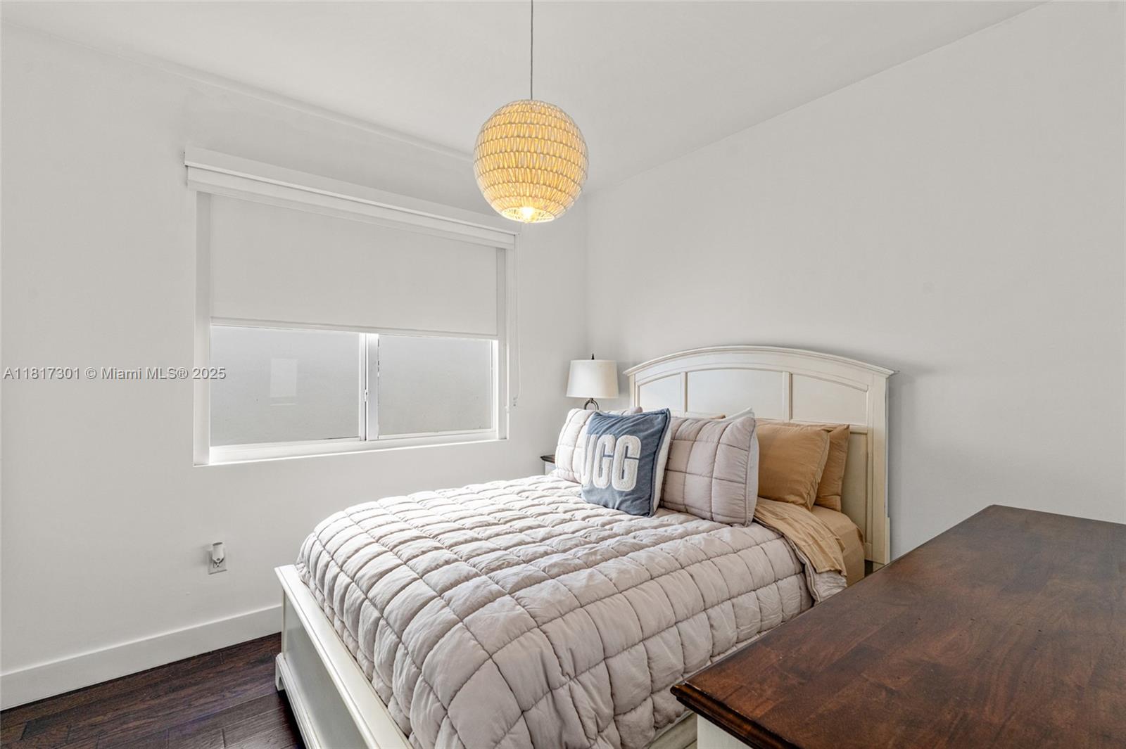 DORAL PALMS SOUTH - Residential Lease