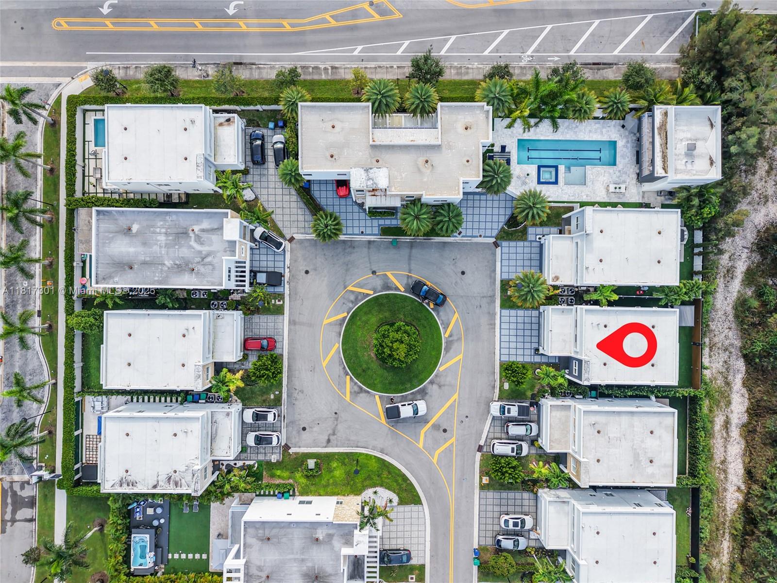 DORAL PALMS SOUTH - Residential Lease