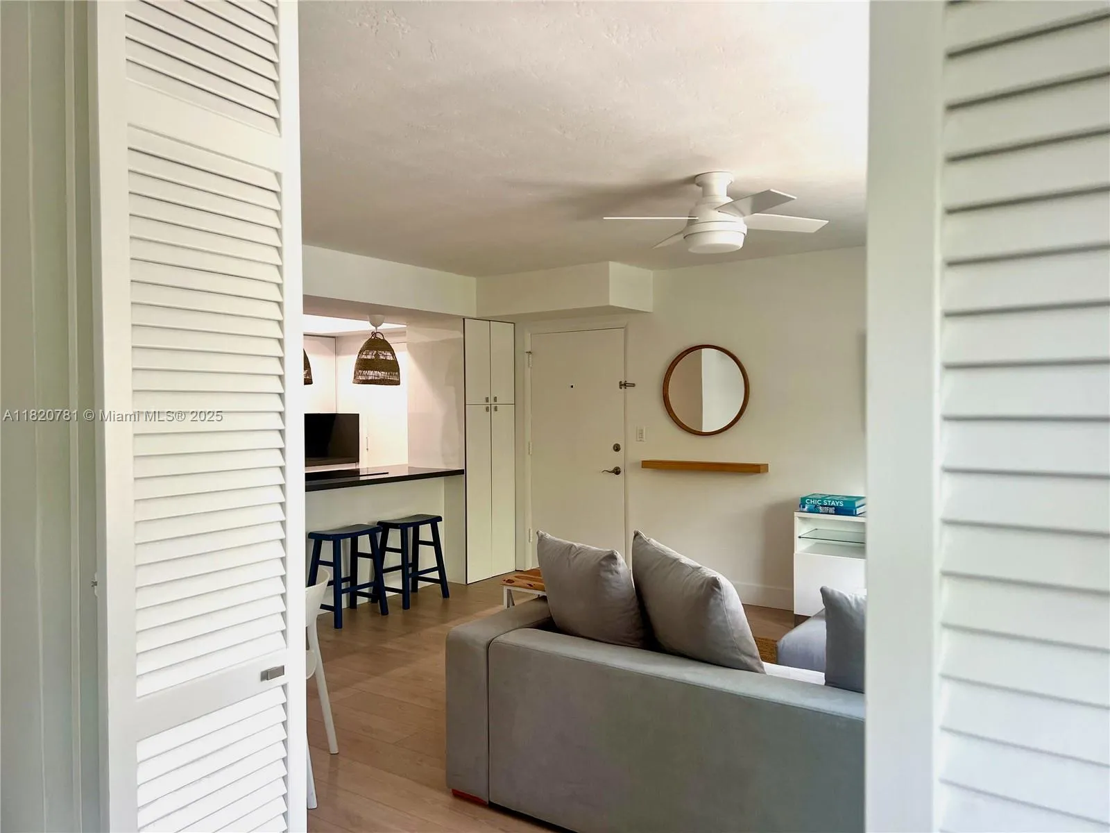 Key Biscayne, Florida 33149, United States, 1 Bedroom Bedrooms, ,1 BathroomBathrooms,Residential,Active,149960