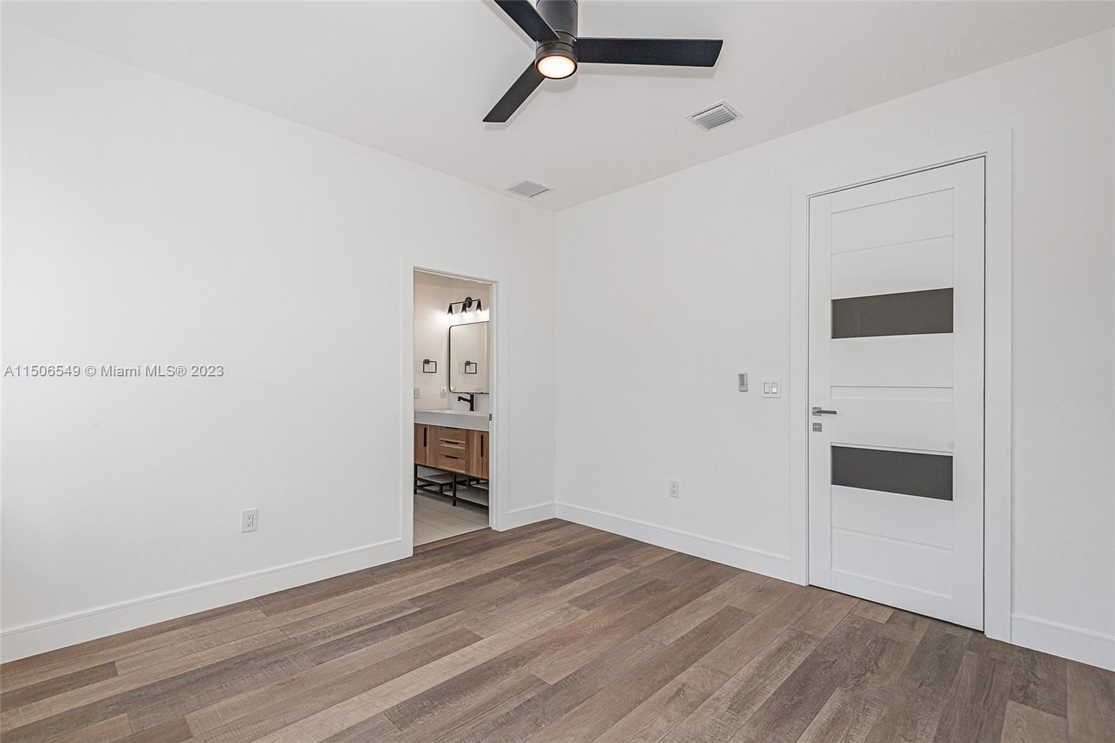 RIO VISTA C J HECTORS RES - Residential