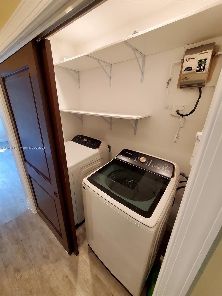 SOUTH VEDADO - Residential Lease