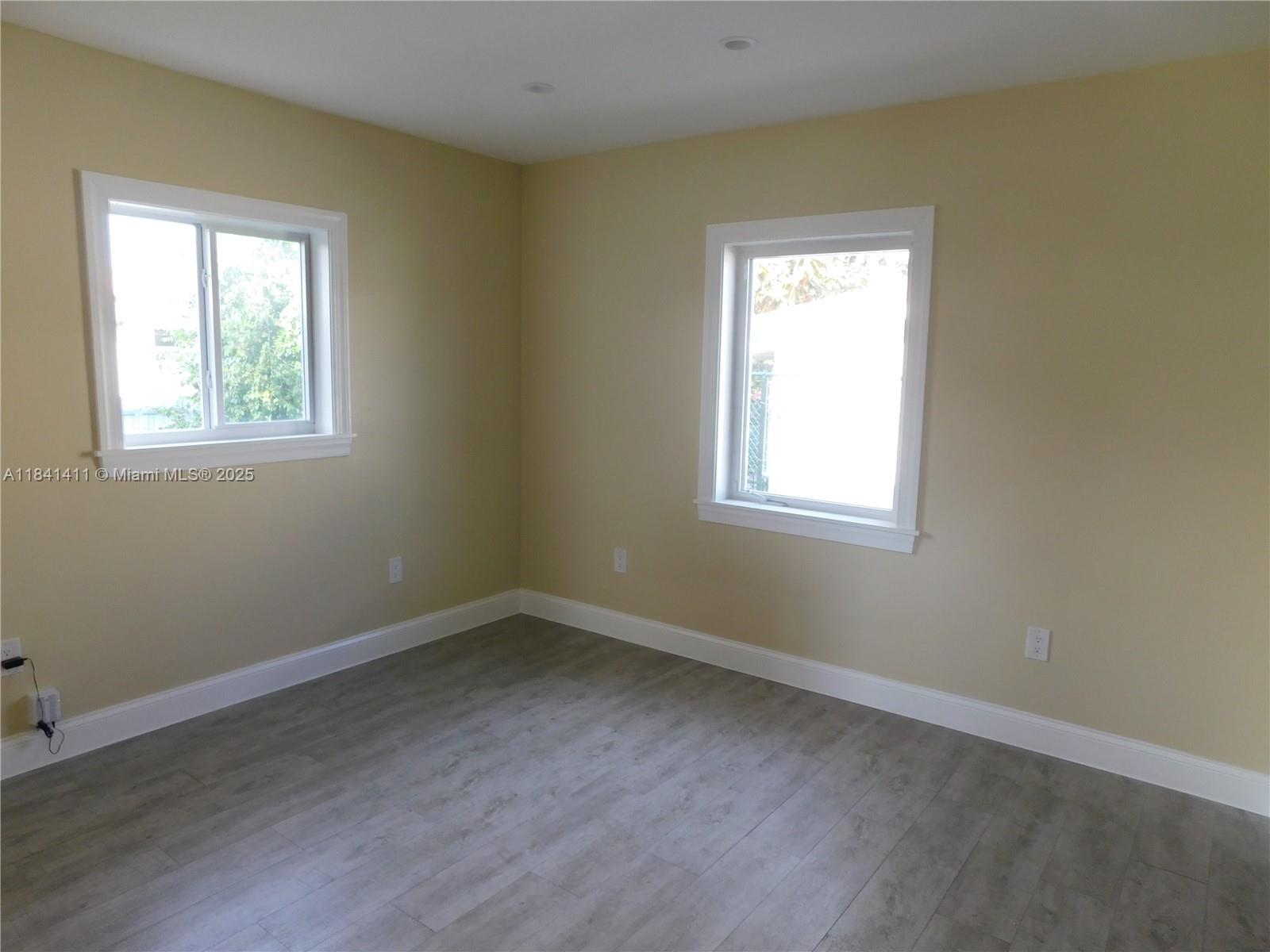 SOUTH VEDADO - Residential Lease