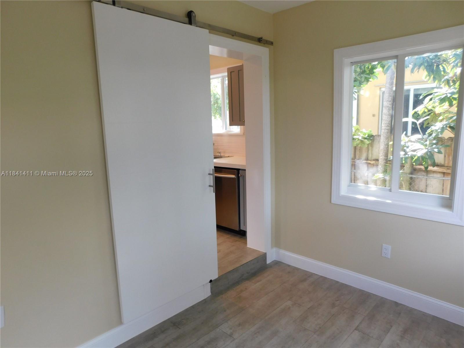 SOUTH VEDADO - Residential Lease