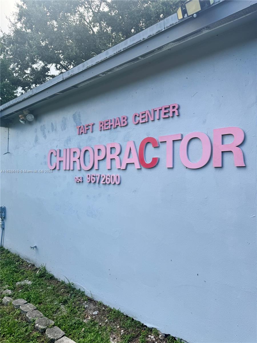 This well-maintained medical office offers high visibility with street frontage, making it an ideal location. Currently being used as a chiropractor and aesthetics office. This business is being sold with all medical equipment including laser hair removal, facials, and cavitation machine. Perfect for owner-users or investors, the interior features a glass enclosed front check-in area which welcomes patients and sets a professional tone from the moment they arrive. Convenient kitchenette, exterior storage and a private back entrance adds to the accessibility and functionality of the space. Whether you're looking to establish your own practice or take over the current business this medical office offers a prime opportunity in a sought-after location.