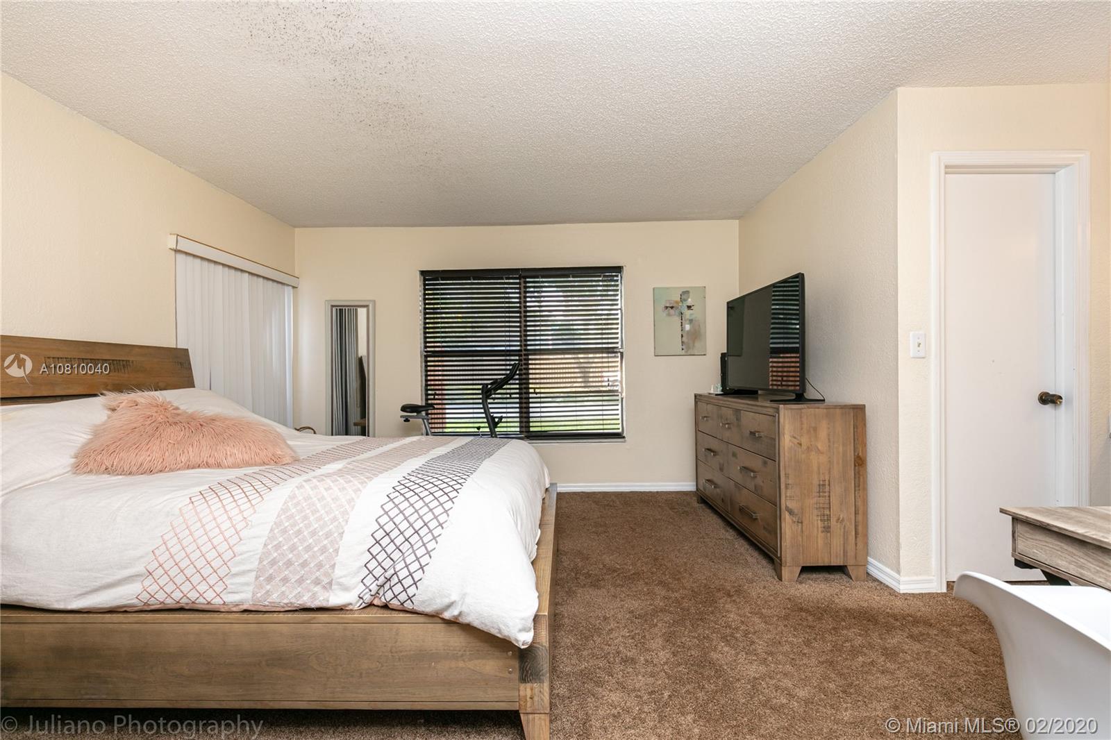 NOVA NORTH 3 BLDG 14 - Residential