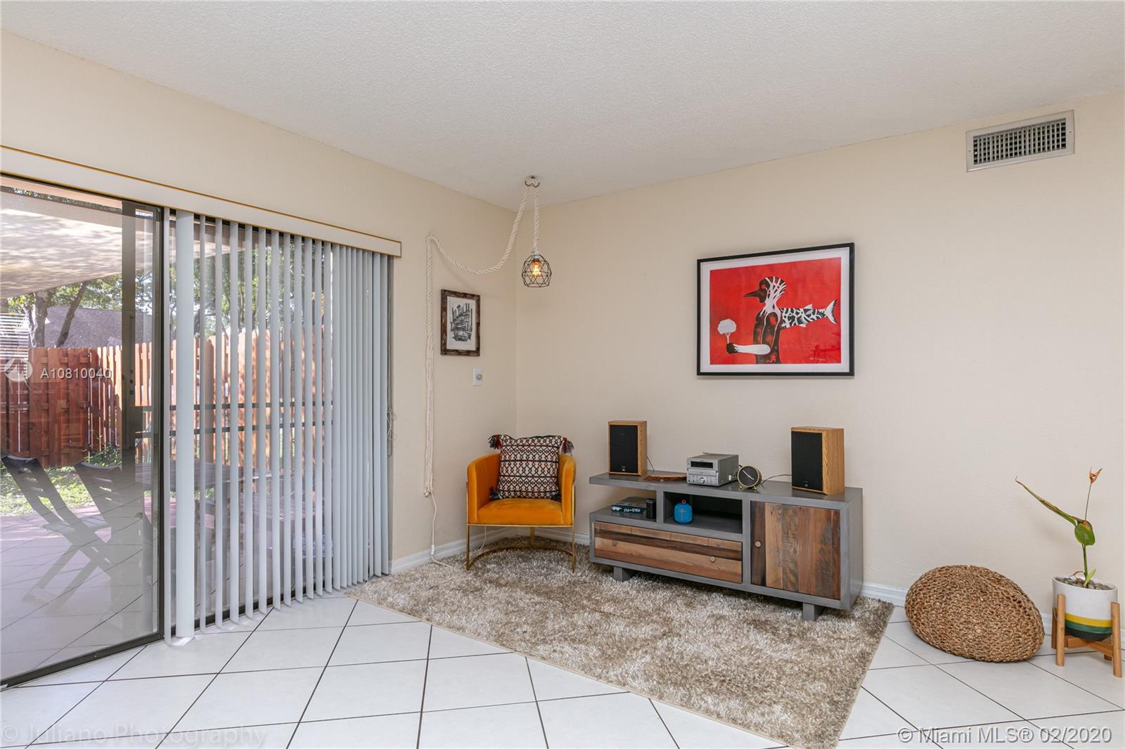 NOVA NORTH 3 BLDG 14 - Residential