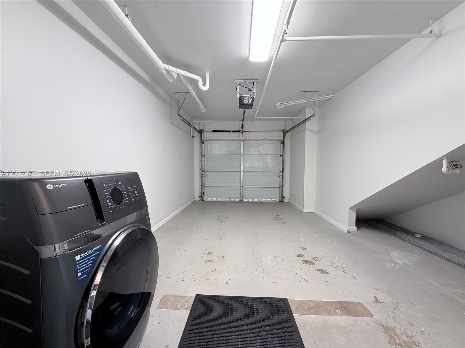 TIERRA VERDE AT DELRAY BE - Residential Lease