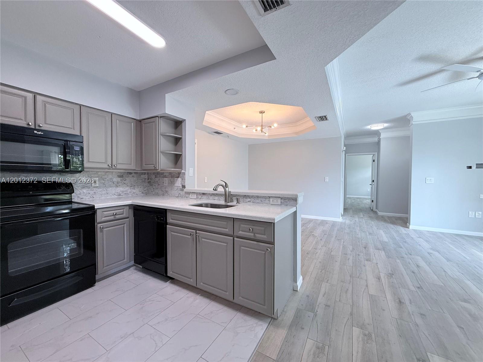 TIERRA VERDE AT DELRAY BE - Residential Lease