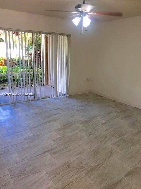 22102 Glenmoor Dr 102