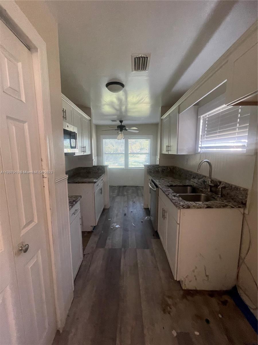 METES AND BOUNDS - Residential