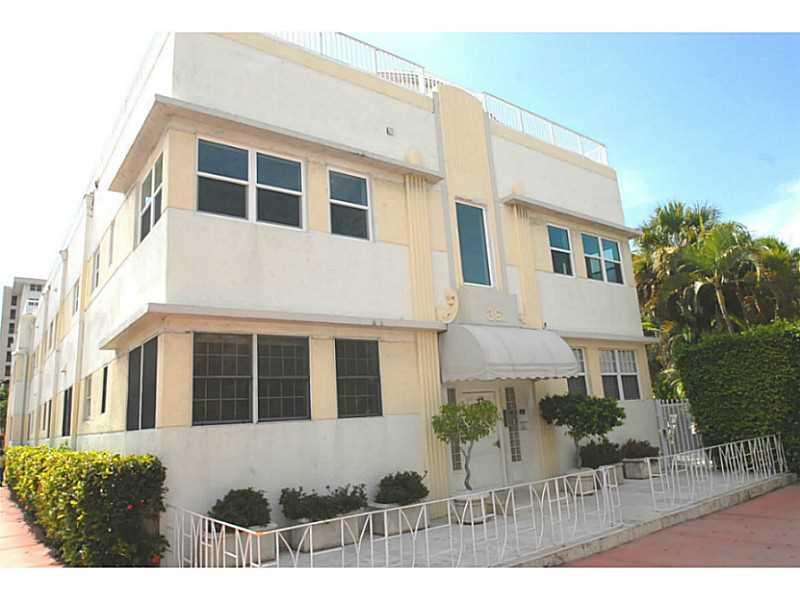 LOCATION LOCATION LOCATION!!! Beautiful renovated one bed/one bath, one block to the Ocean, in the most desirable area of Miami Beach on South Of Fifth. New Kitchen and New Bathroom. Esay to show.