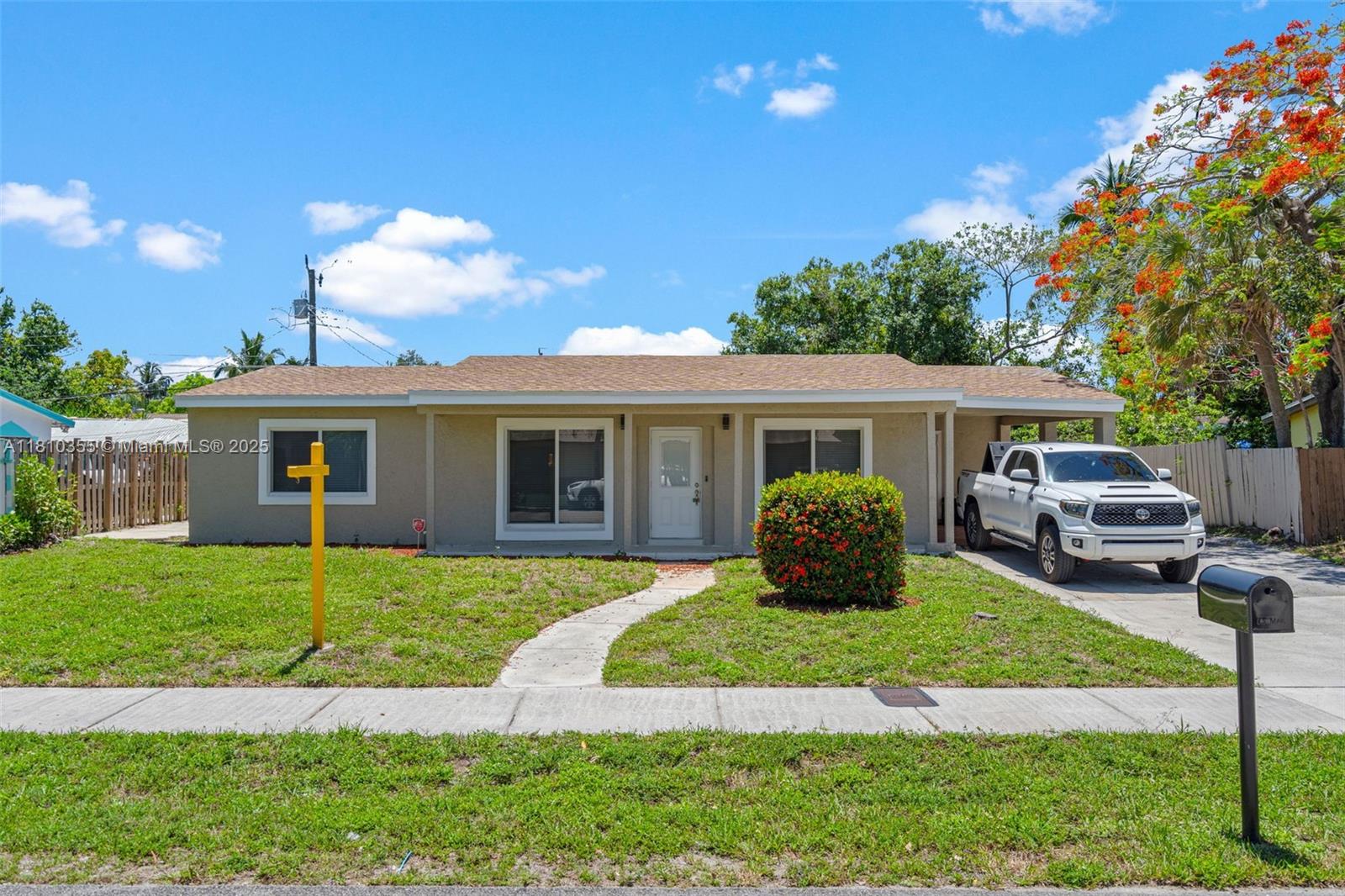 3220 Nw 4th Ct, Lauderhill, Miami-Dade County, Florida - 3 Bedrooms  
2 Bathrooms - 